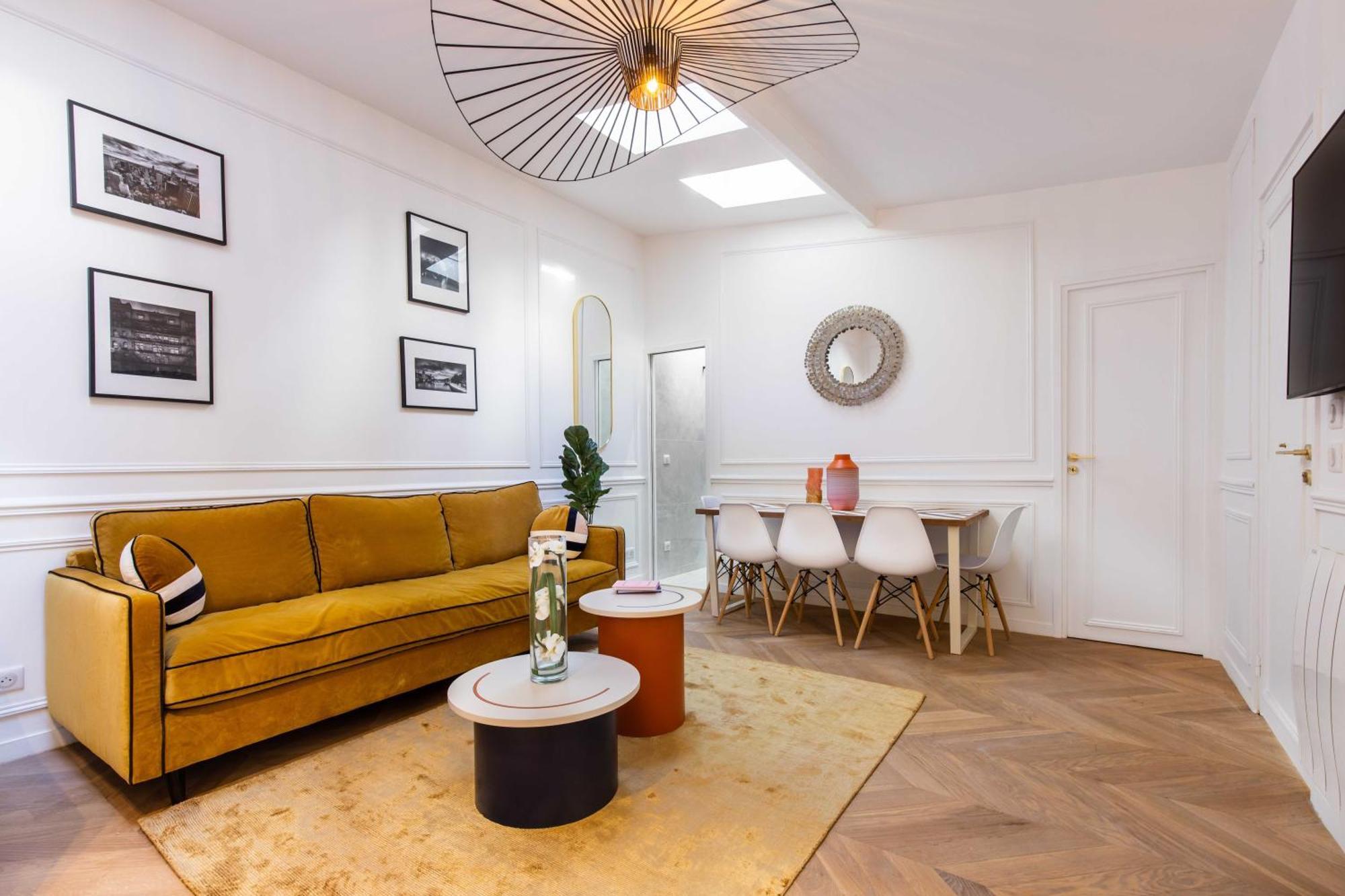 House With Terrasse - 3br-8p - Sacre Coeur Parigi