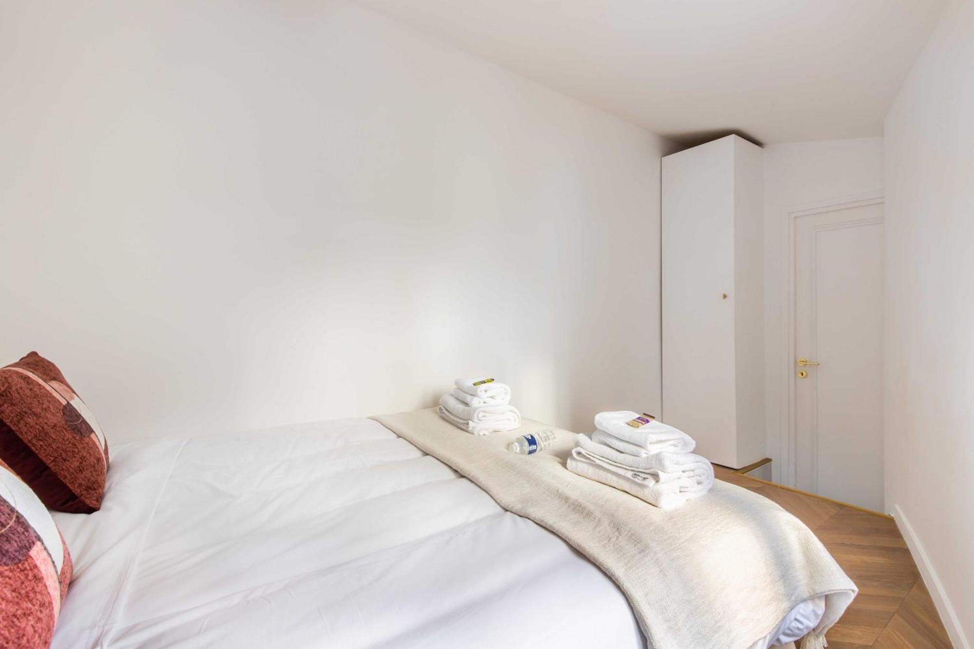 House With Terrasse - 3br-8p - Sacré Coeur Appartamento Parigi
