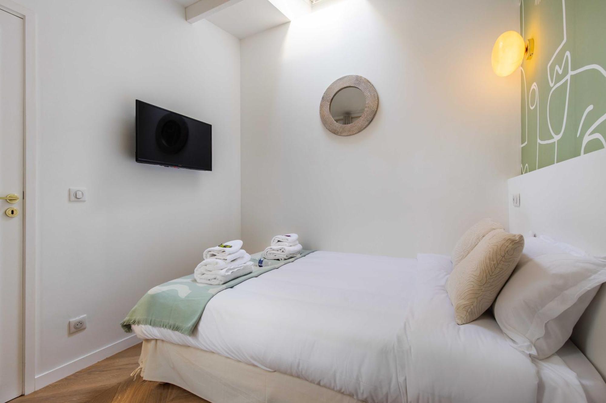 House With Terrasse - 3br-8p - Sacre Coeur Appartamento